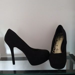Brash platform heels